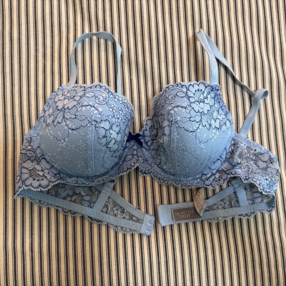 Victoria’s Secret Blue Lace Bra
